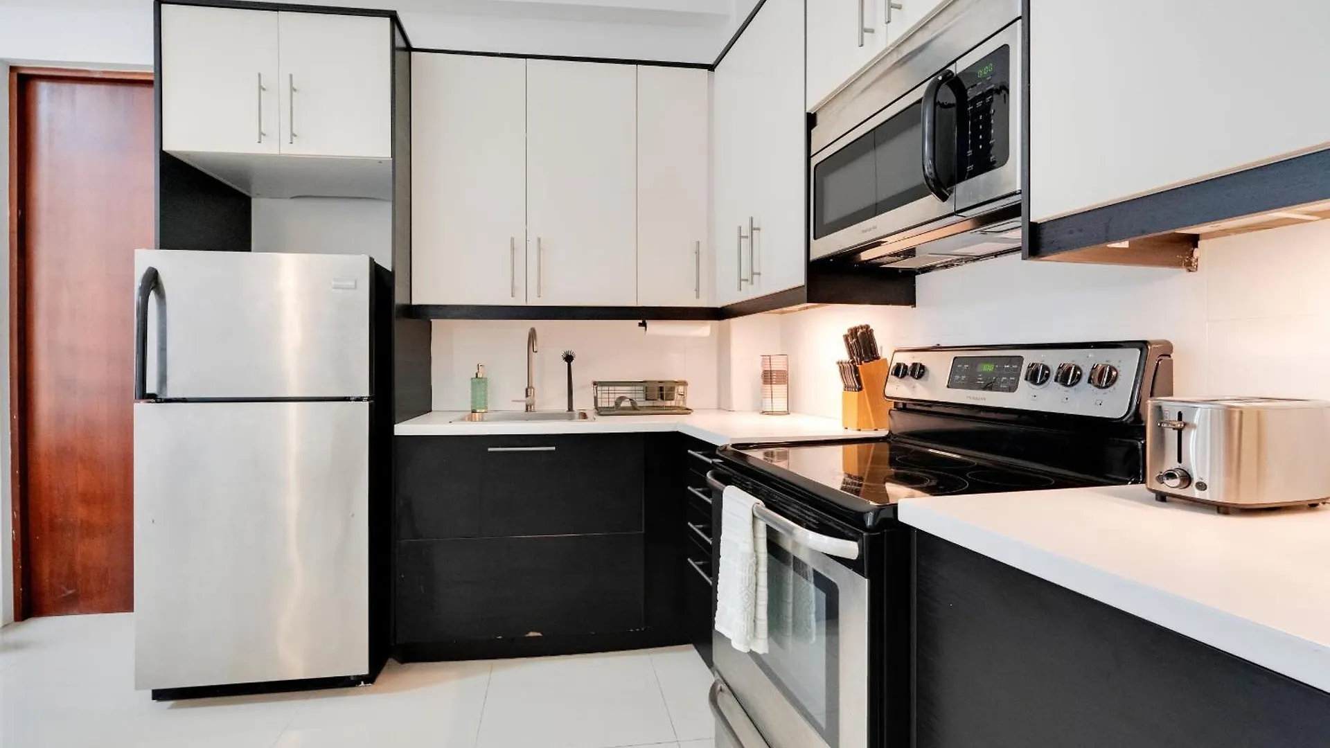 Charming Osj Hideaway - Terrace & Full Kitchen Apartment San Juan